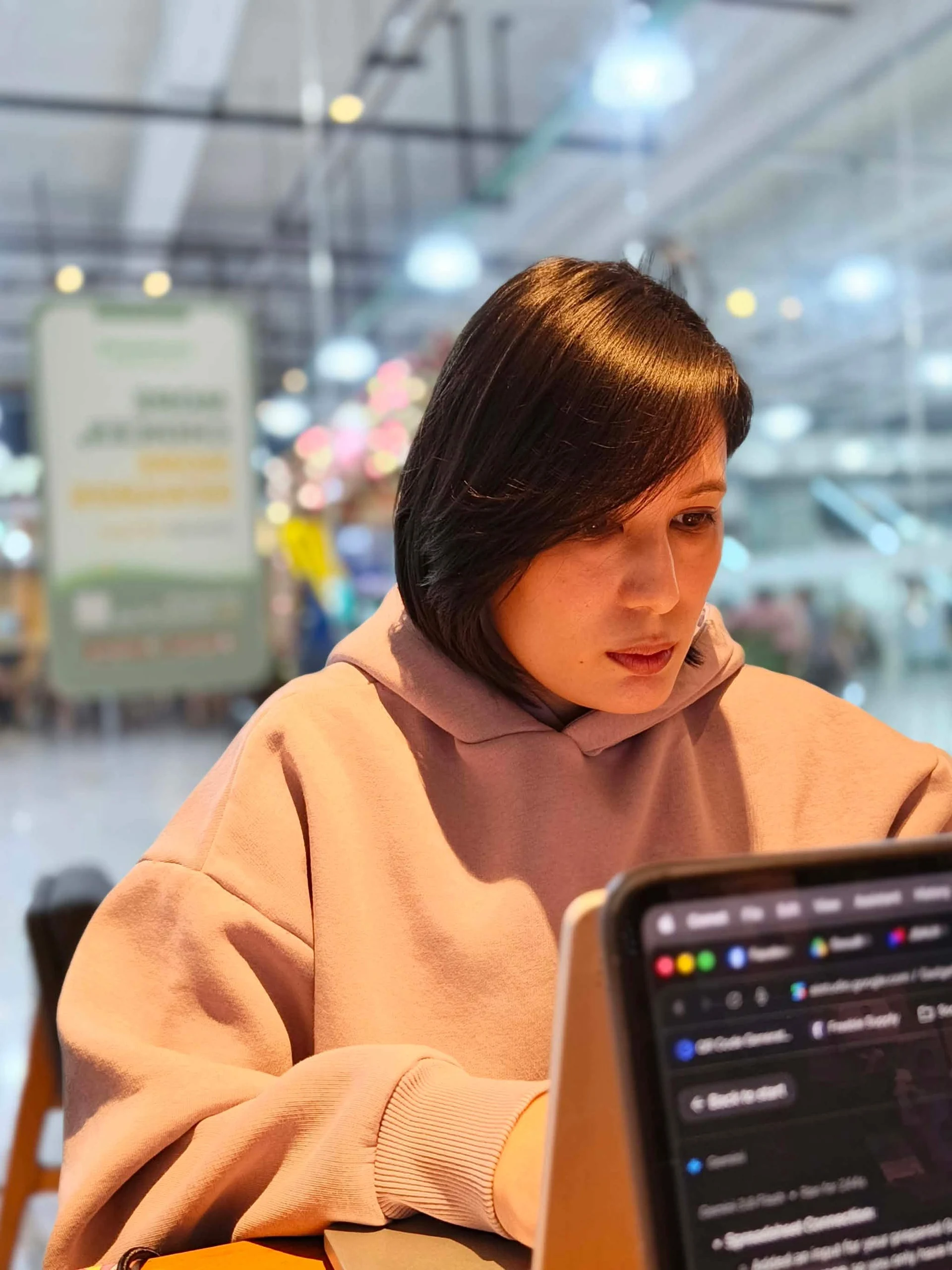 TECNO Camon Slim 5G Sample Photo 07