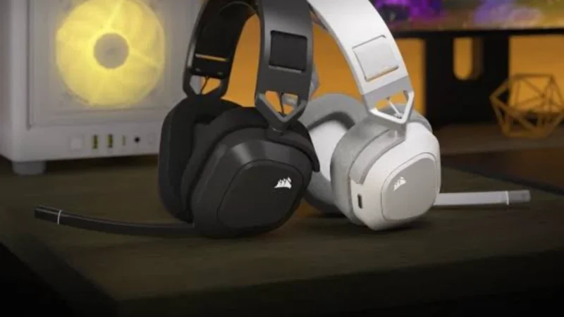 corsair hs80 v2 max wireless headset 1