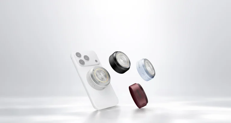 Godox A2 Xenon Flash, a palm-sized xenon flash built for smartphone photography