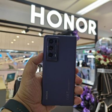 HONOR Lounge at SM Megamall Now Open, HONOR Magic V2 Now Available in Stores